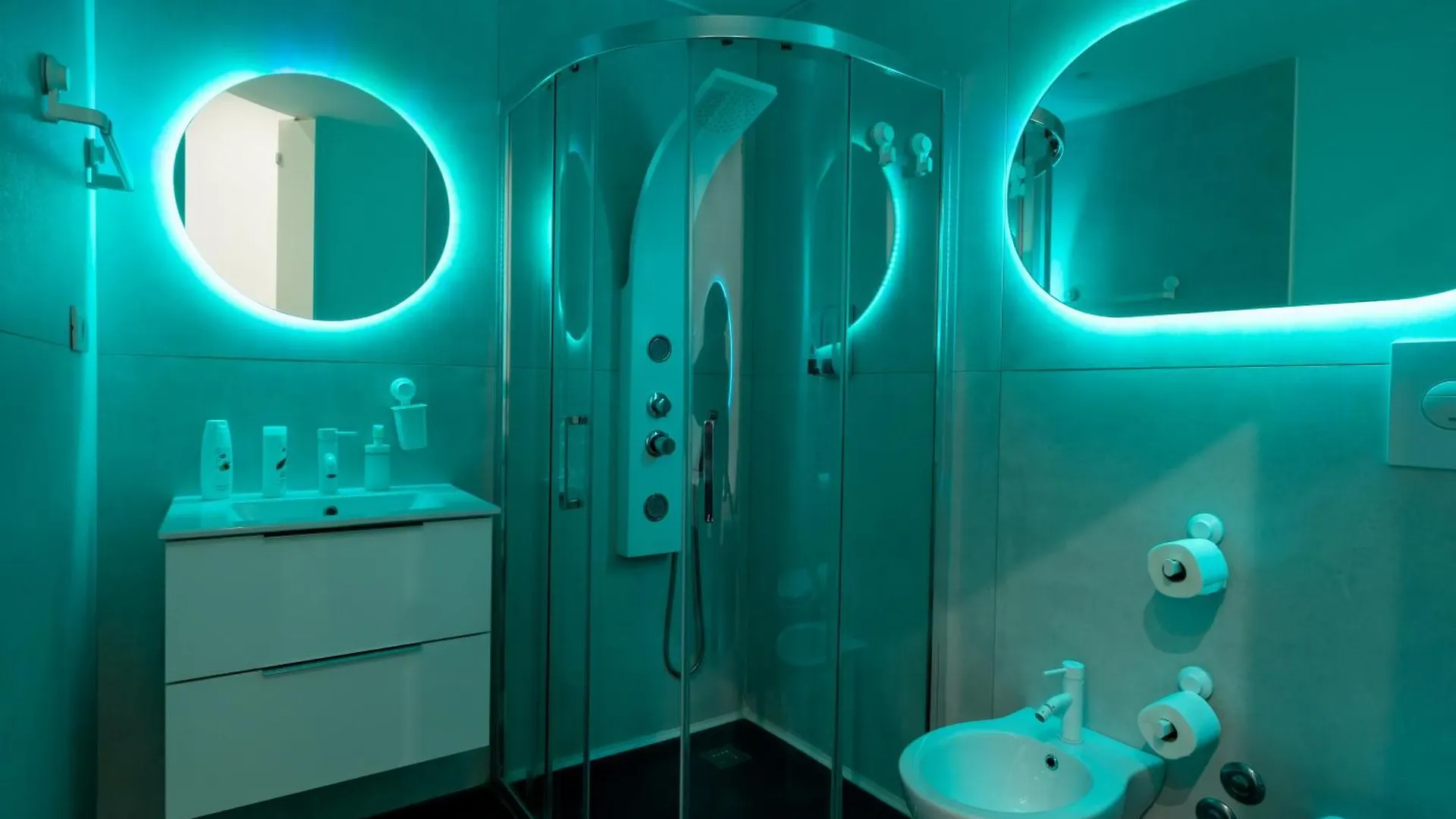 나폴리 Skyhouse Duomo B&B 이탈리아
